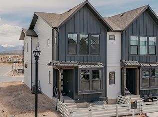 2958 N Lone Pine St #658, Eagle Mountain, UT 84005