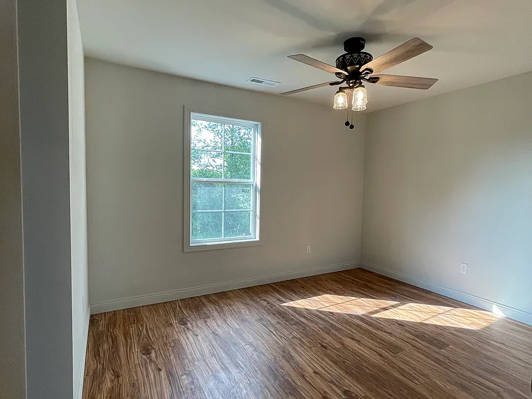 785 Rodeo Ln — Photo 10