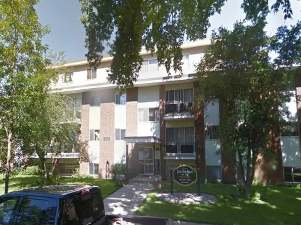 10756 81st Ave NW, Edmonton, AB T6E 1Y3