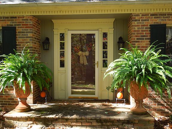 Inviting entry