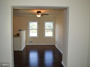 9258 George St, Manassas, VA 20110