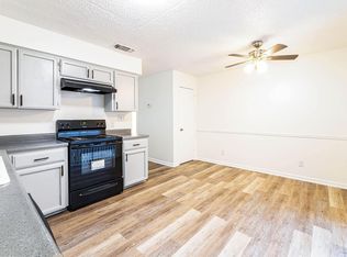 12125 El Sendero Dr #12127, San Antonio, TX 78233