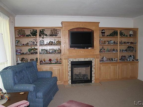 4th image of 1008 Red Mill Dr