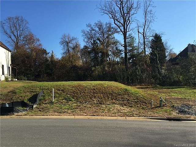 2nd image of 4039 Alexandra Alley Dr