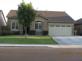 9109 Fragrant Cloud Dr, Bakersfield, CA 93311