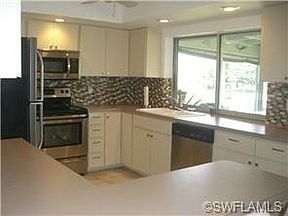 5th image of 131 SW 52nd Ter
