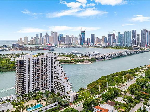 4th image of 1000 Venetian Way APT 408