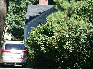 18 Oakland Rd, Brookline, MA 02445