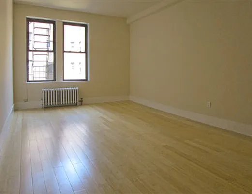 Rented by SW Queens Mezzanine | media 15