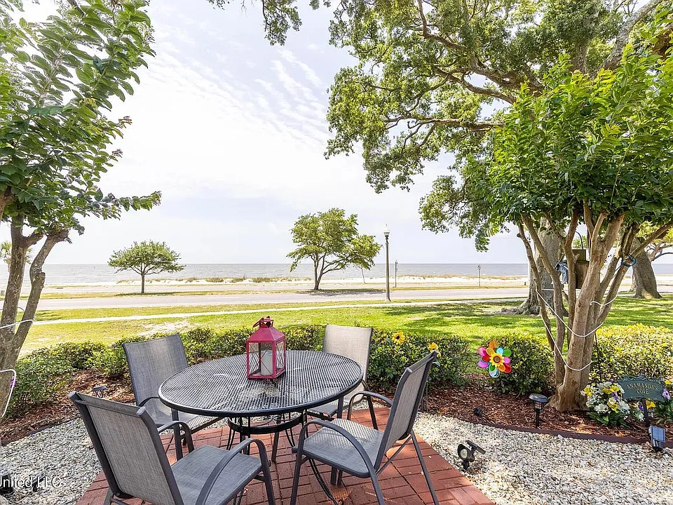 1 Beach Blvd #213