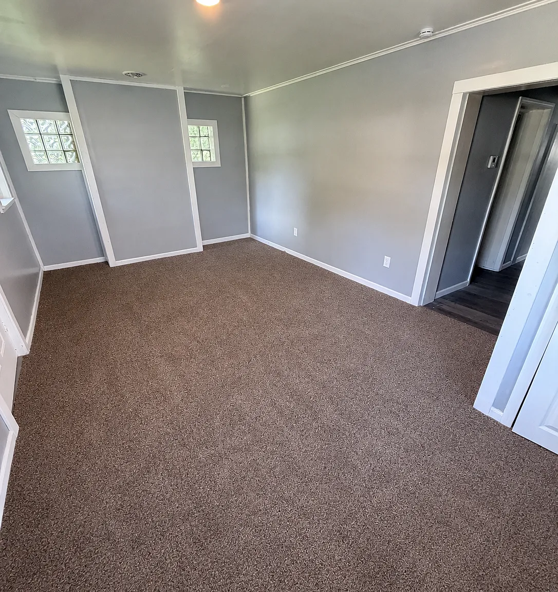 2 bed, 980 sqft, $900 — Photo 2