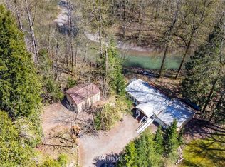 100 Riverside Dr, Packwood, WA 98361