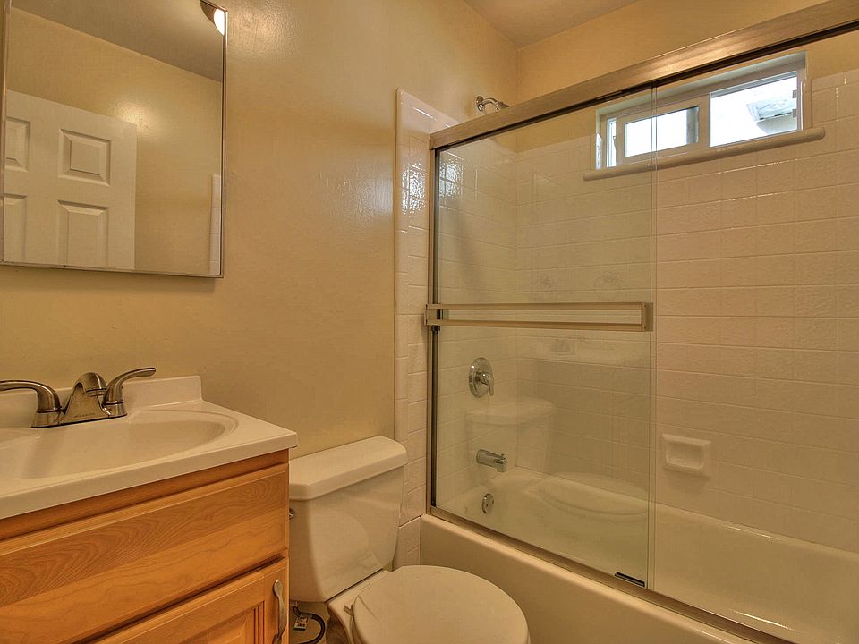 1st image of 722 Live Oak Ave APT 5