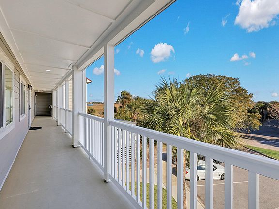 4th image of 105 Mariners Cay Dr #105
