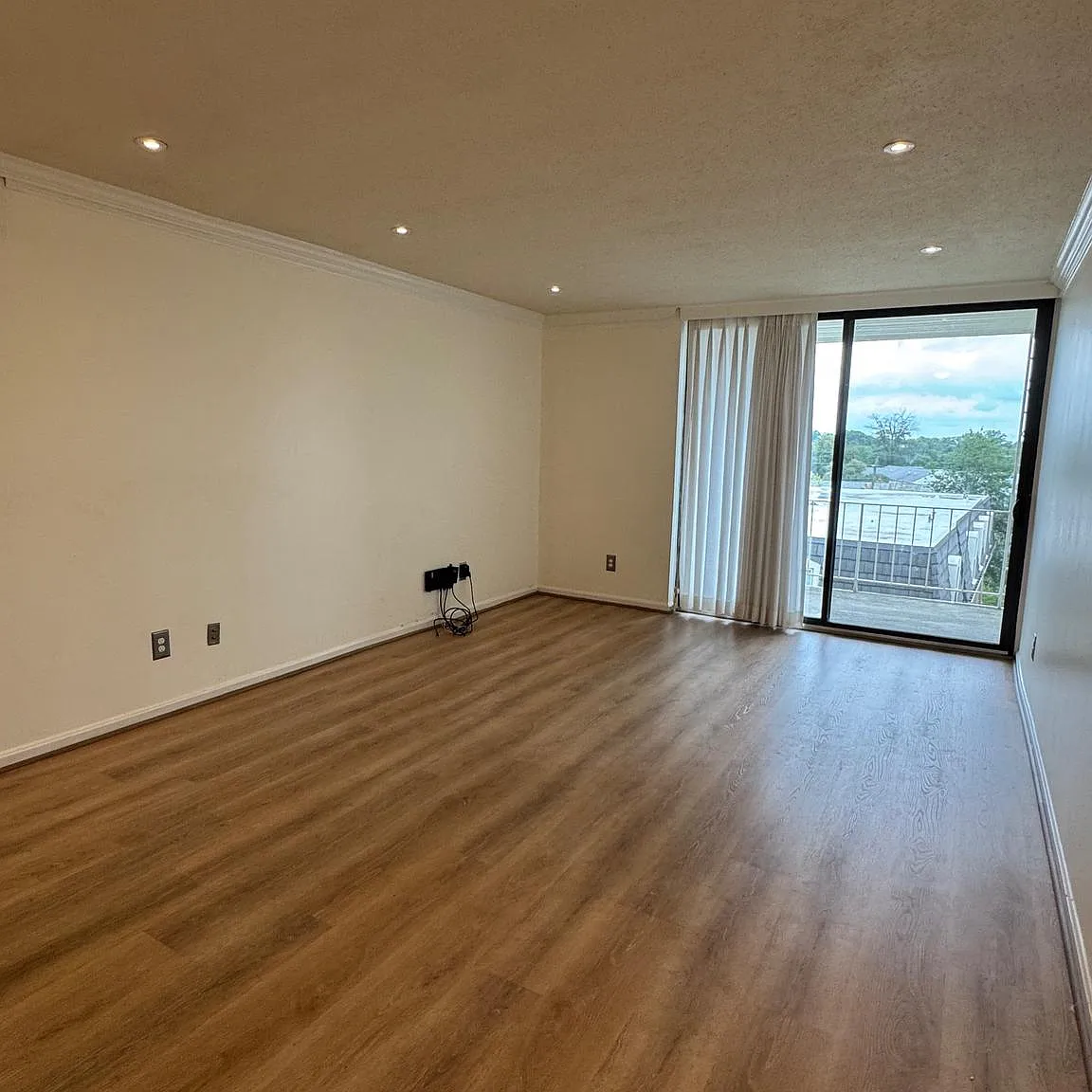 Chateaux Condo — Photo 2