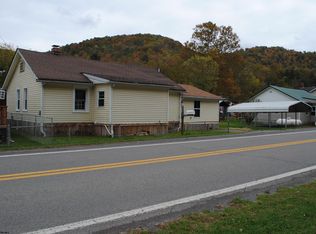 5084 Galloway Rd, Galloway, WV 26347