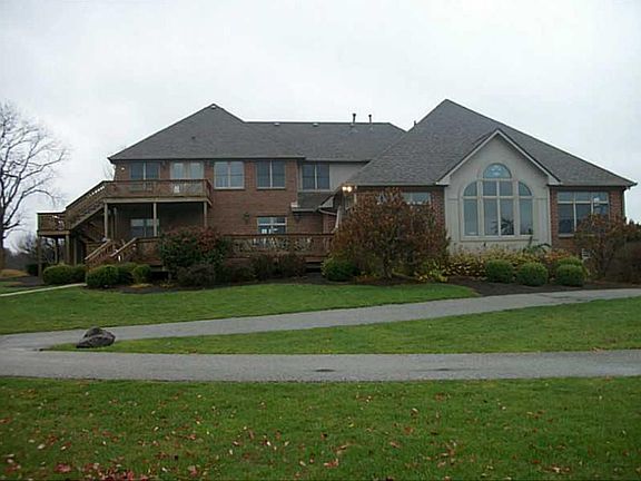 4th image of 4 Hollaway Blvd