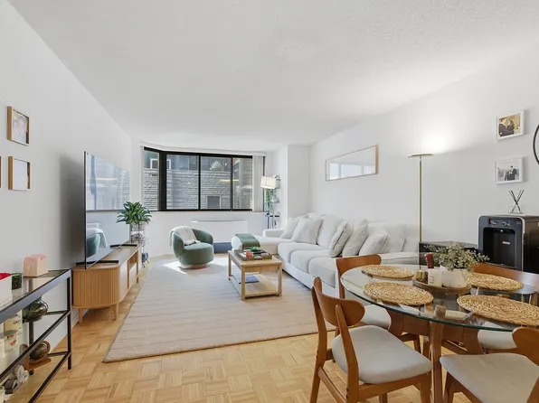 280 Park Ave S APT 5L, New York, NY 10010