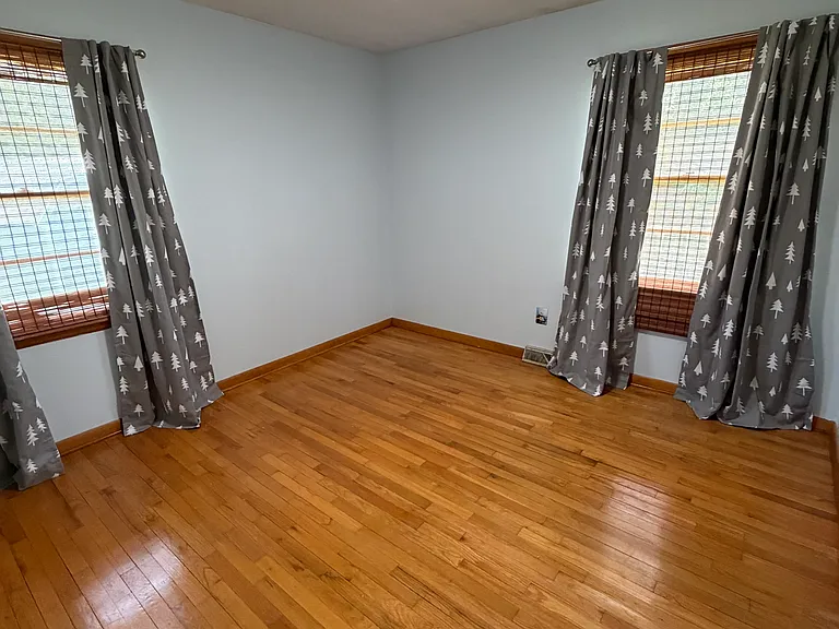 931 Baker Rd — Photo 6
