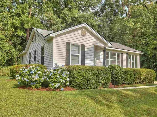 1124 Spottswood Dr, Tallahassee, FL 32308