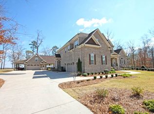 1045 Chattahoochee Dr, Bonaire, GA 31005