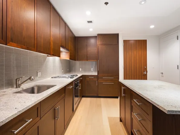 580 Washington St #204, Boston, MA 02111