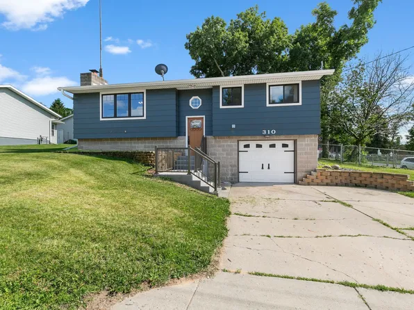 310 Plymouth St, Holdingford, MN 56340