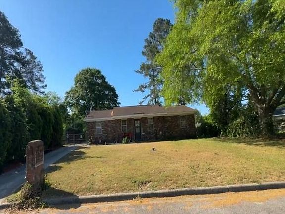 2nd image of 3708 Cairo Ct