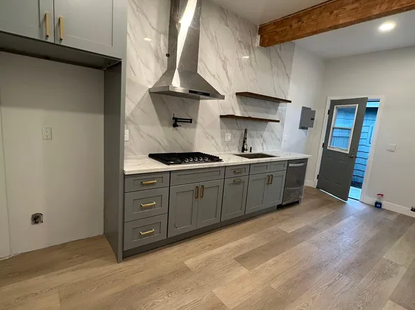 439 E Foothill Blvd #2, Glendora, CA 91741