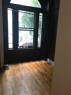 Rented by Magnone Real Estate | media 12