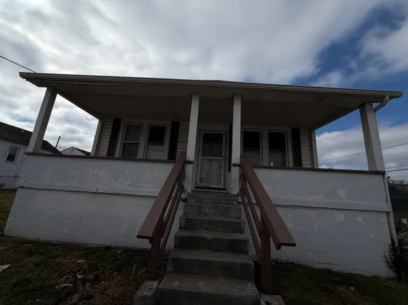 101 Perkins Ave, Dunbar, WV 25064