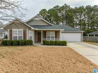 120 Red Oak Ln, Alabaster, AL 35007