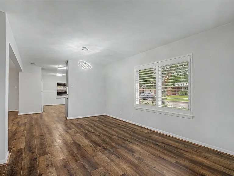 2123 Ridgecrest Dr — Photo 13