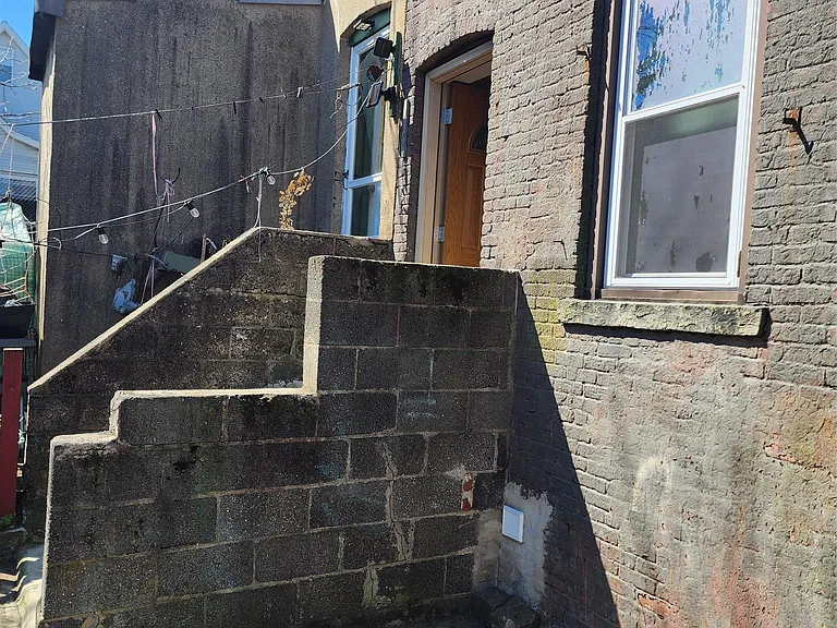 11 Coonley Ct — Photo 21