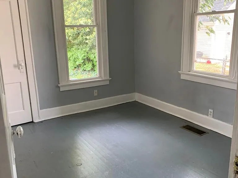 504 Adams Ave #&-506 — Photo 17