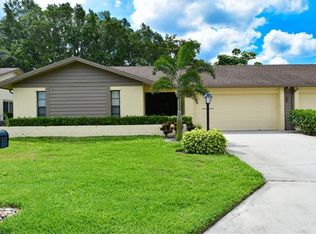 318 Reynolds Ct, Naples, FL 34112