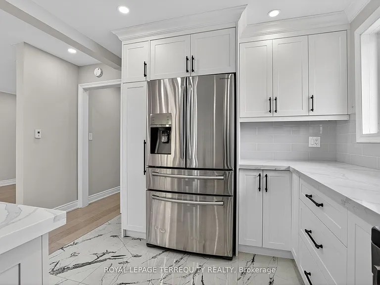 1173 Shadeland Dr — Photo 29