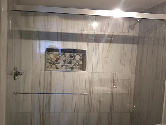 4th image of 3038 Eastland Blvd Unit F207