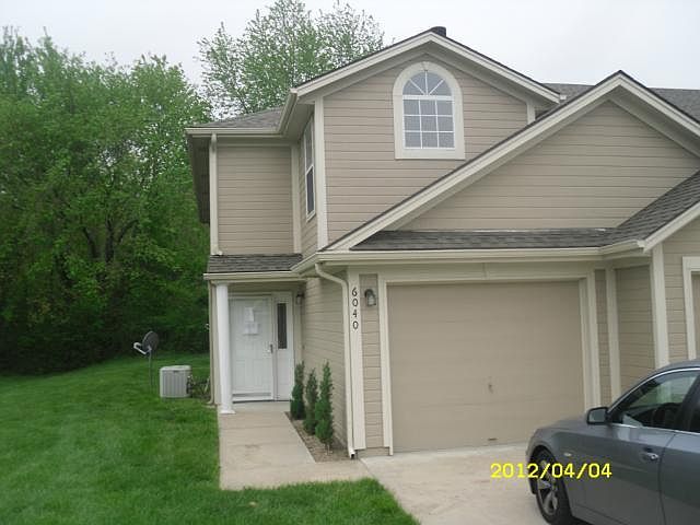 1st image of 6040 NE Moonstone Dr