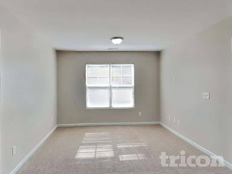6867 Horseback Ln — Photo 19
