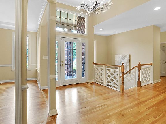 5th image of 12636 Old Stone Dr