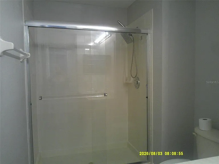 3098 Ashland Ln N — Photo 24