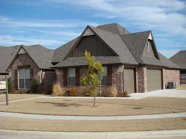 Corner lot