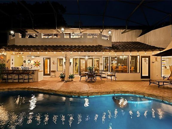 4th image of 9355 Cypress Cove Dr