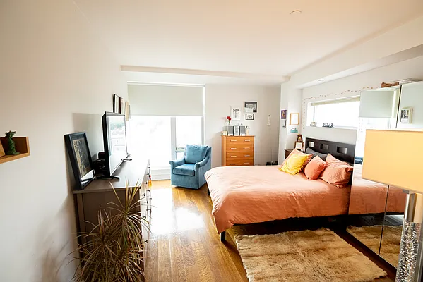 Sold by Keller Williams Realty Gold Coast | media 10