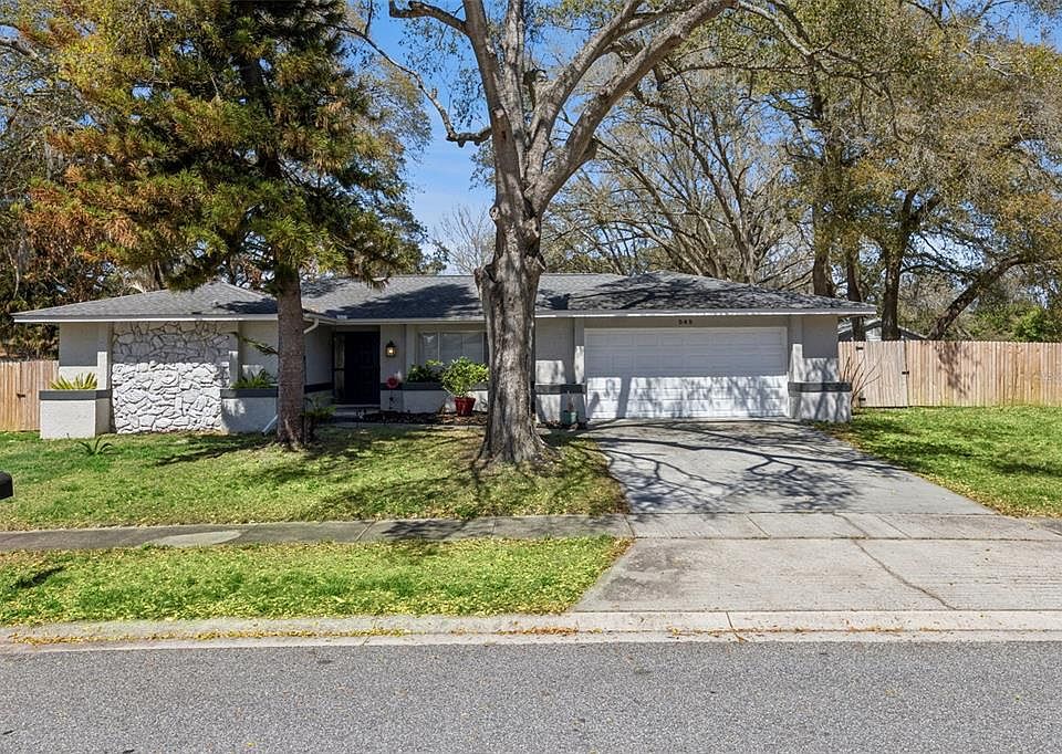 1st image of 549 Iris St