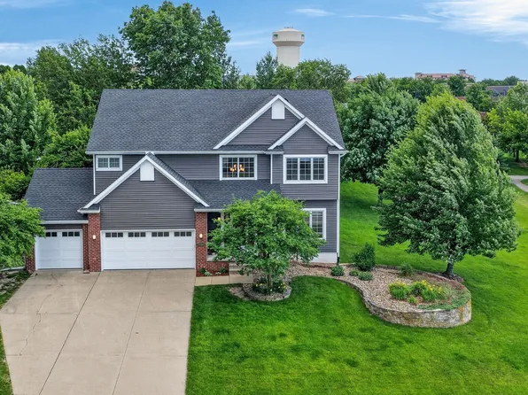 12494 Sunset Ter, Clive, IA 50325