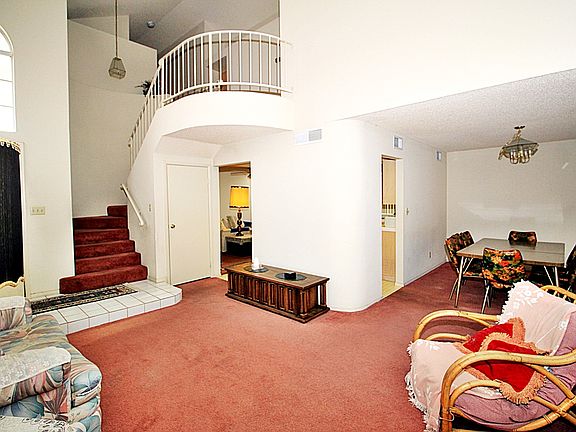 4th image of 5314 Walton Heath Ave