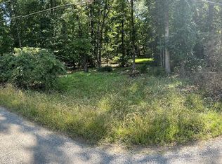 6 Hackberry Ln, Bluemont, VA 20135