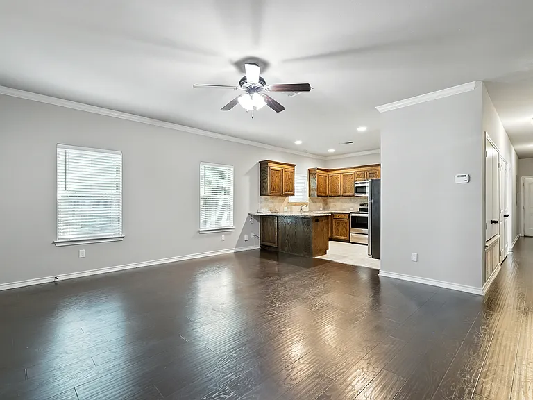 3408 S University Dr — Photo 6